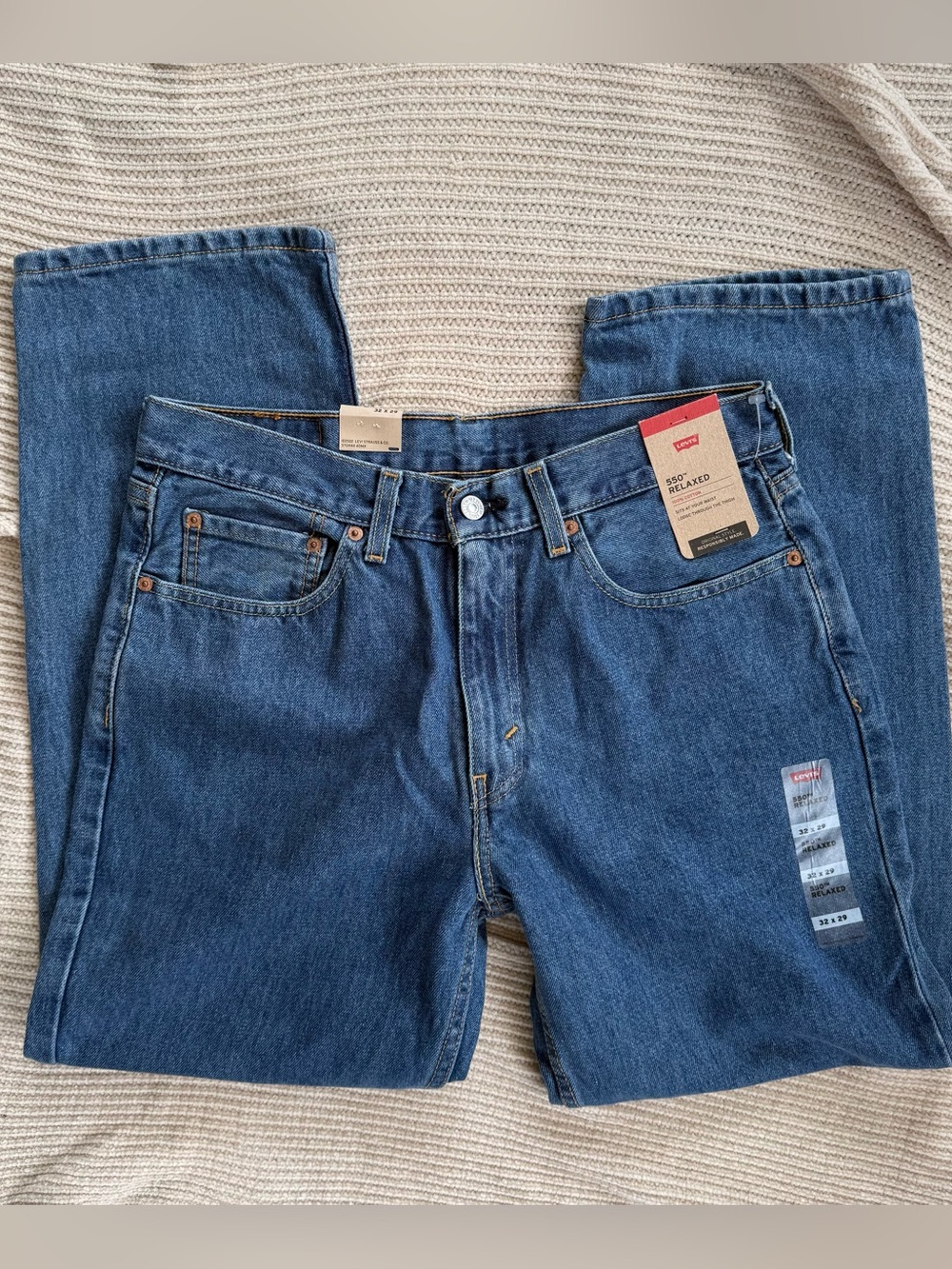 Levi’s 550 Relaxed Fit Tapered Leg Blue Denim Mens Jeans Medium Wash 32x29